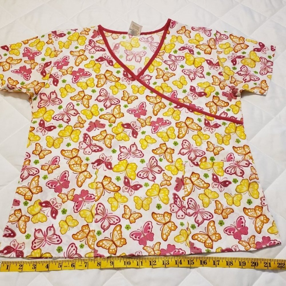 Just Love Large Scrub Top- Pink Yellow Butterflies - Picture 4 of 8